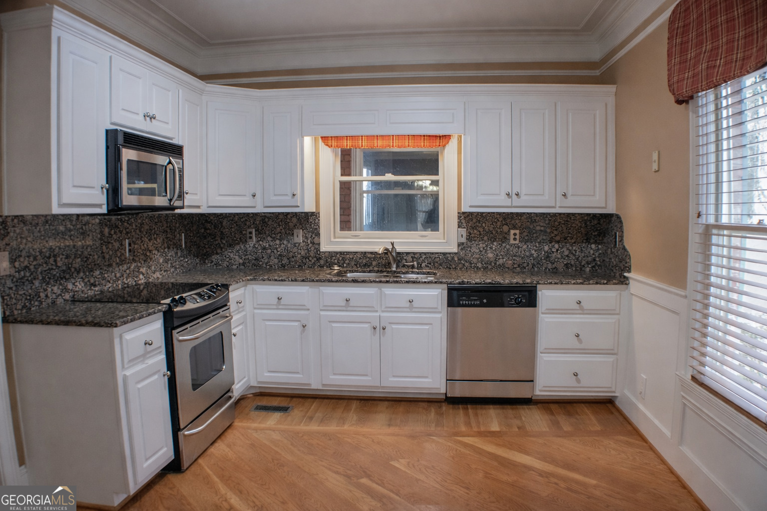 4 Townview Road Southeast Rome, GA 30161 - Photo 5 of 28