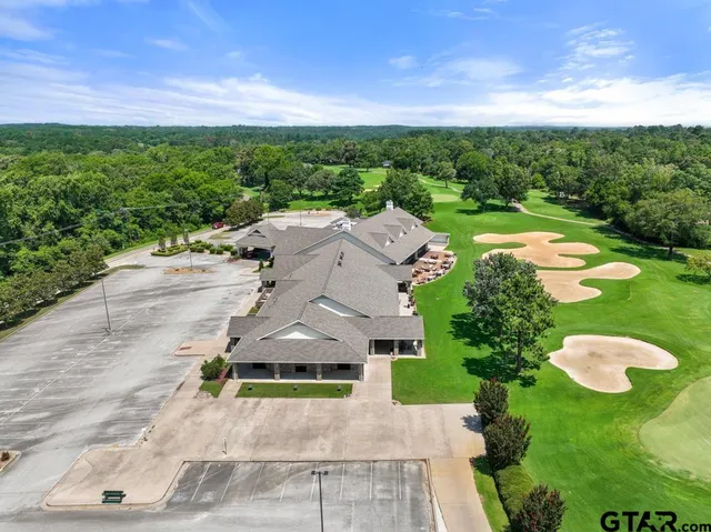 a view of a lake with houses