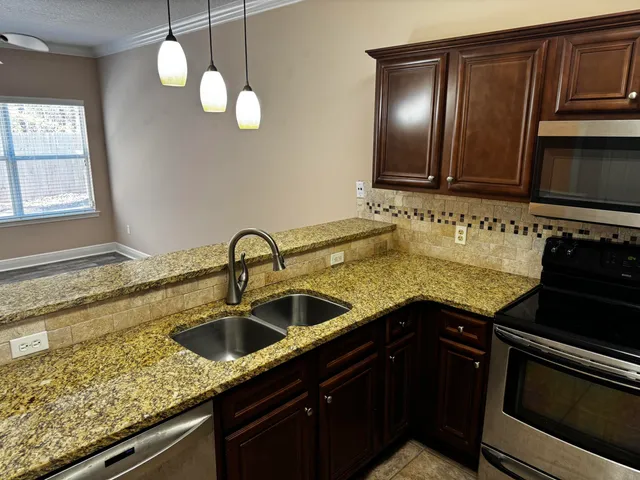 $267,000 | 2176 Hadleigh Hills Court, Navarre, FL 32566