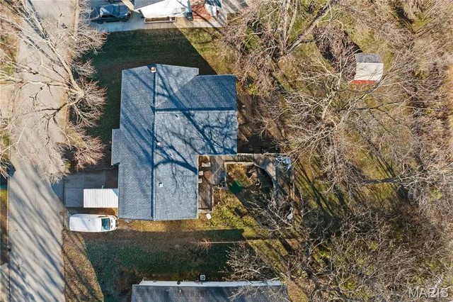 $279,400 | 324 Breckenridge Drive, Belleville, IL 62221