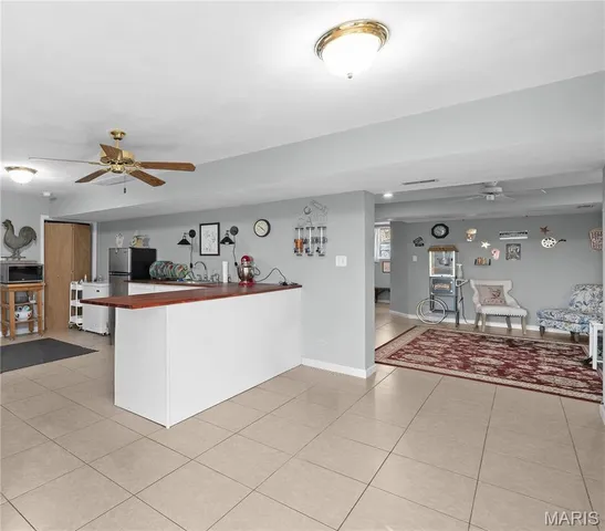 $274,900 | 324 Breckenridge Drive, Belleville, IL 62221