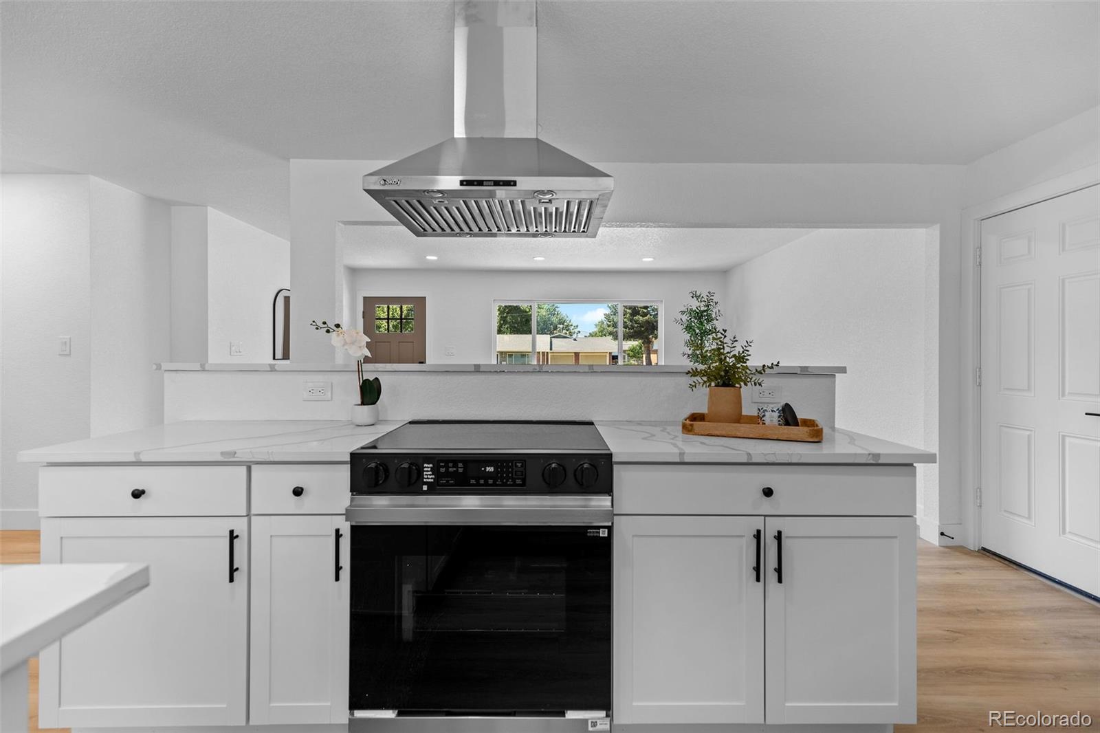 2994 South Raleigh Street Denver, CO 80236 - Photo 13 of 46 Gallery Image 13