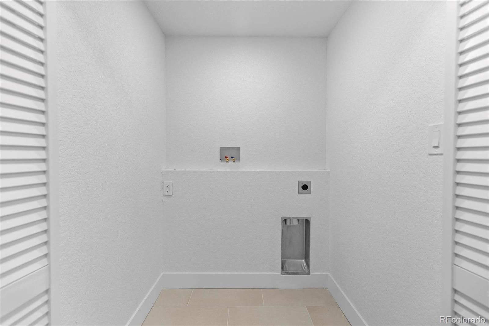 2994 South Raleigh Street Denver, CO 80236 - Photo 32 of 46 Gallery Image 32