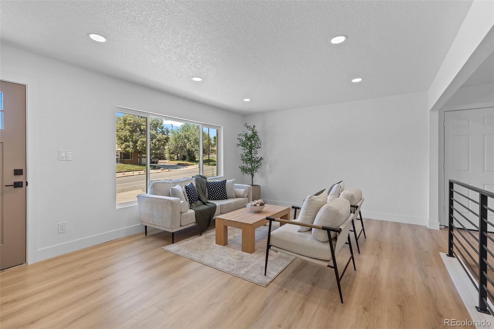2994 South Raleigh Street Denver, CO 80236 - Photo 9 of 46 Gallery Image 9