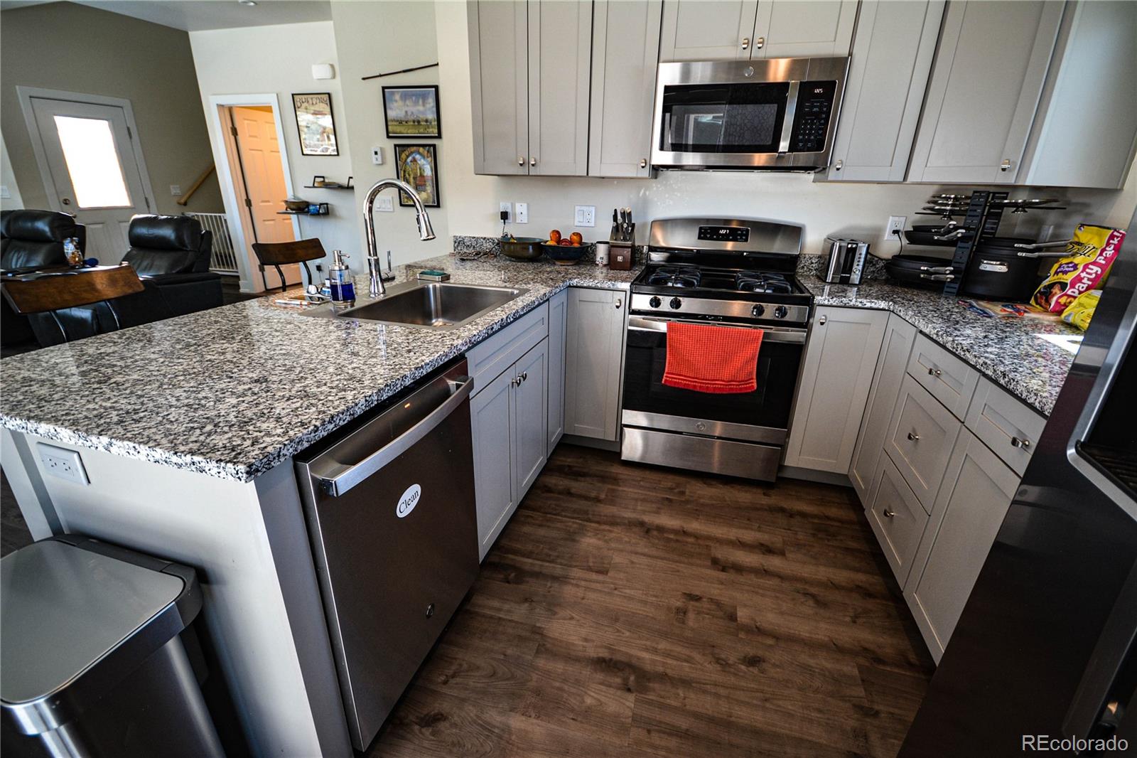 247 Smith Ranch Road Silverthorne, CO 80498 - Photo 8 of 19 Gallery Image 8