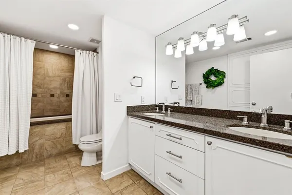 $735,000 | 3310 Fairmount Street, Unit 6D, Dallas, TX 75201