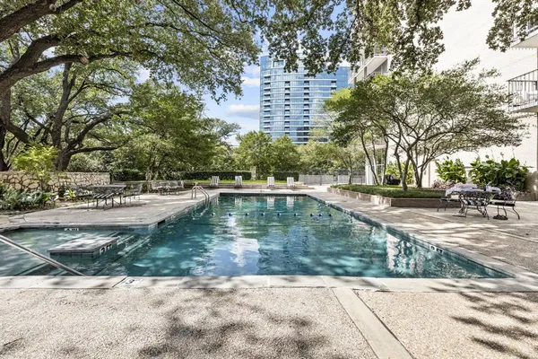 $735,000 | 3310 Fairmount Street, Unit 6D, Dallas, TX 75201
