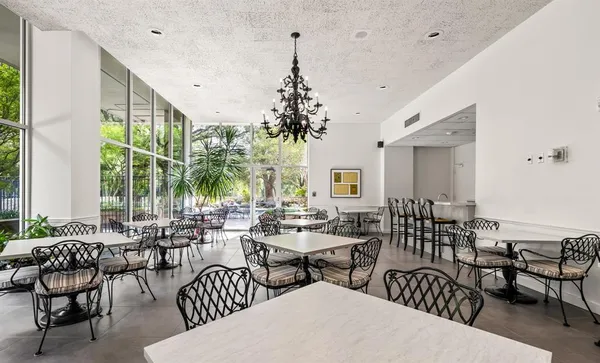 $735,000 | 3310 Fairmount Street, Unit 6D, Dallas, TX 75201
