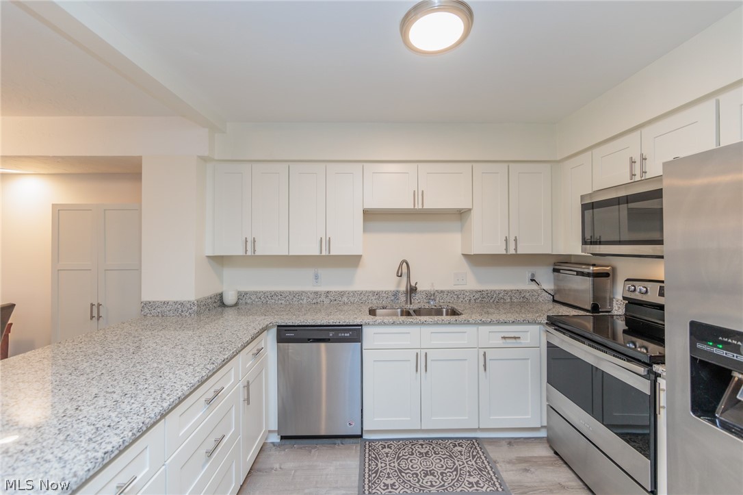 22504 Center Ridge Road, Unit C Rocky River, OH 44116 - Photo 9 of 48 Gallery Image 9