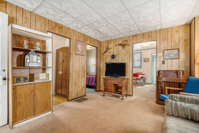 $265,000 | 66 Cedar Lake Road, Chelsea, MI 48118