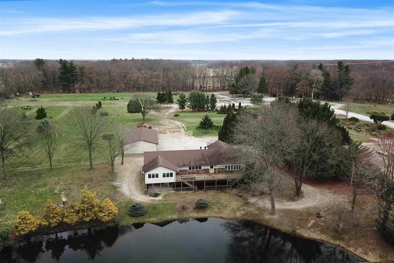 68540 Walnut Road Walkerton, IN 46574 - Photo 2 of 36 Gallery Image 2
