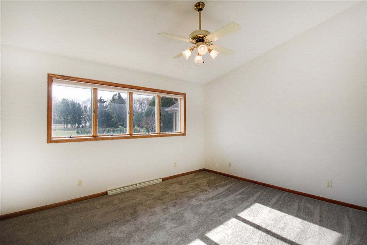 68540 Walnut Road Walkerton, IN 46574 - Photo 13 of 36 Gallery Image 13