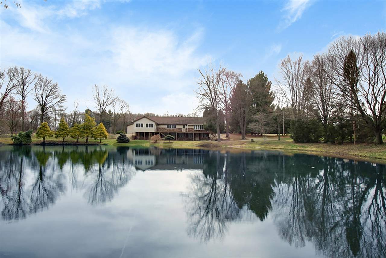 68540 Walnut Road Walkerton, IN 46574 - Photo 3 of 36 Gallery Image 3