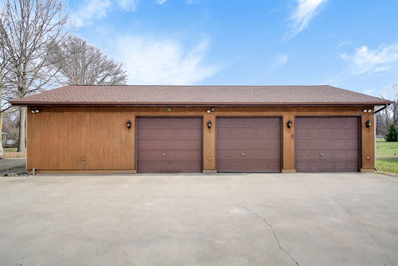68540 Walnut Road Walkerton, IN 46574 - Photo 27 of 36 Gallery Image 27