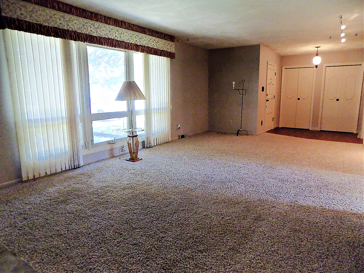 1412 Sharon Road Streator, IL 61364 - Photo 13 of 45