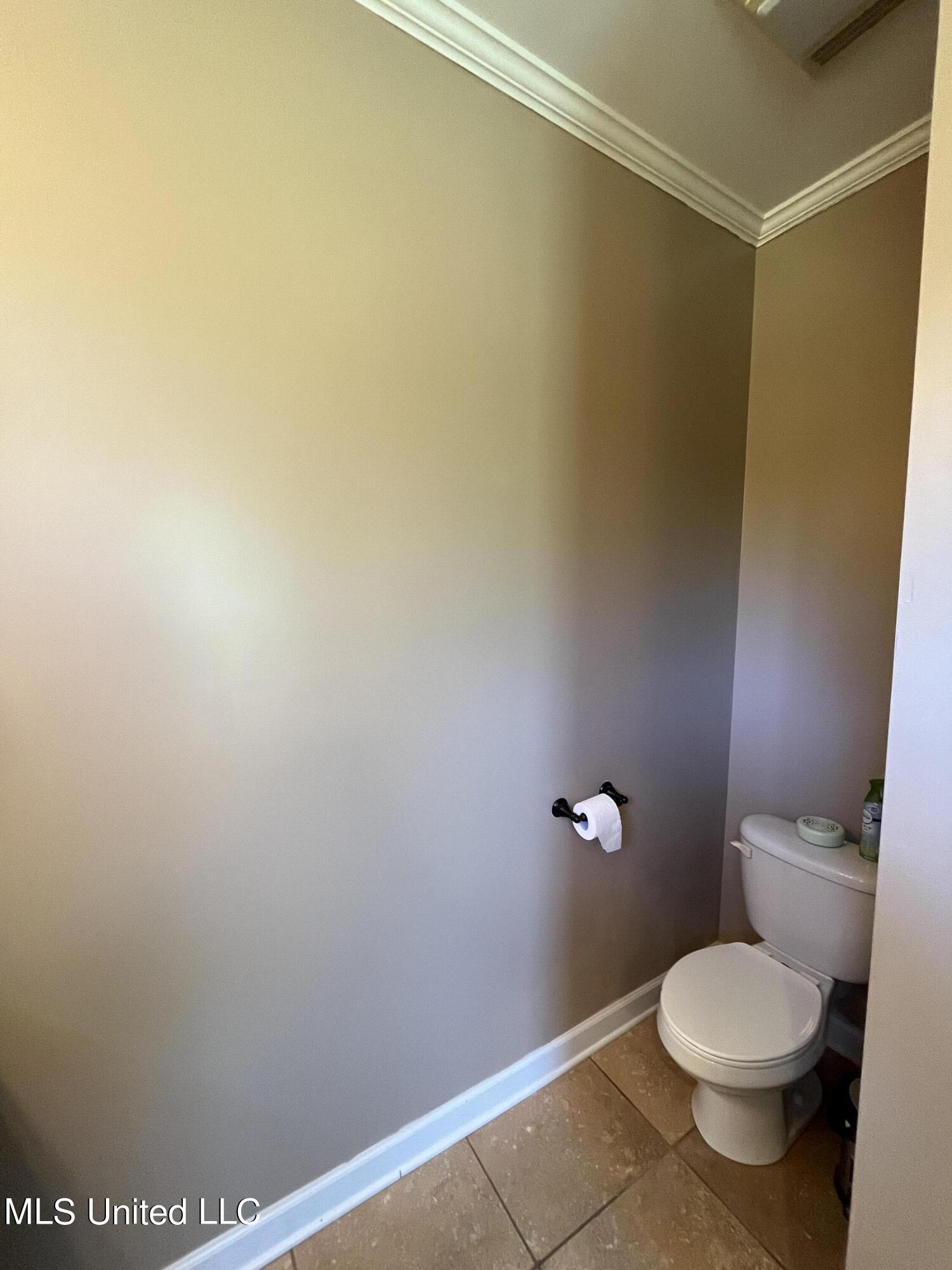 178 Joiner Road Batesville, MS 38606 - Photo 16 of 38 Primary bath pic 5