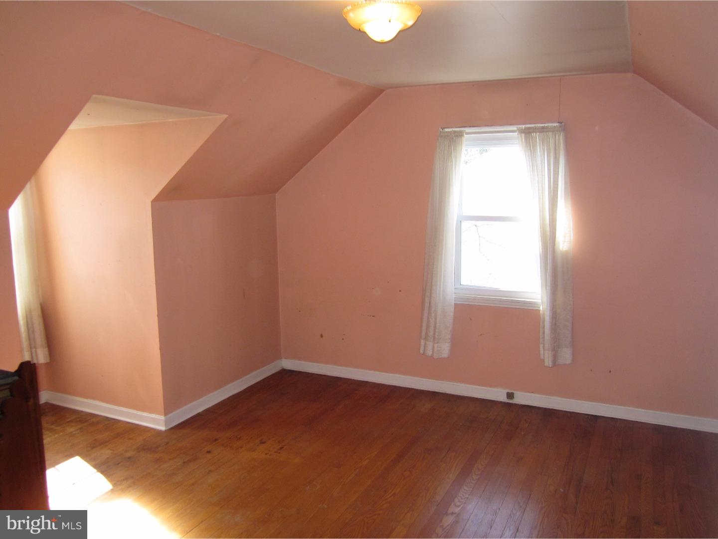 803 New Road Wilmington, DE 19805 - Photo 11 of 14 Bedroom 3