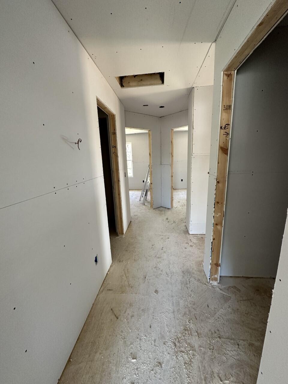 1605 Barry Road Chattanooga, TN 37412 - Photo 8 of 29 thumbnail_IMG_3306