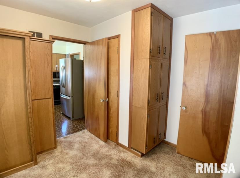 2380 East Converse Street Springfield, IL 62702 - Photo 6 of 11