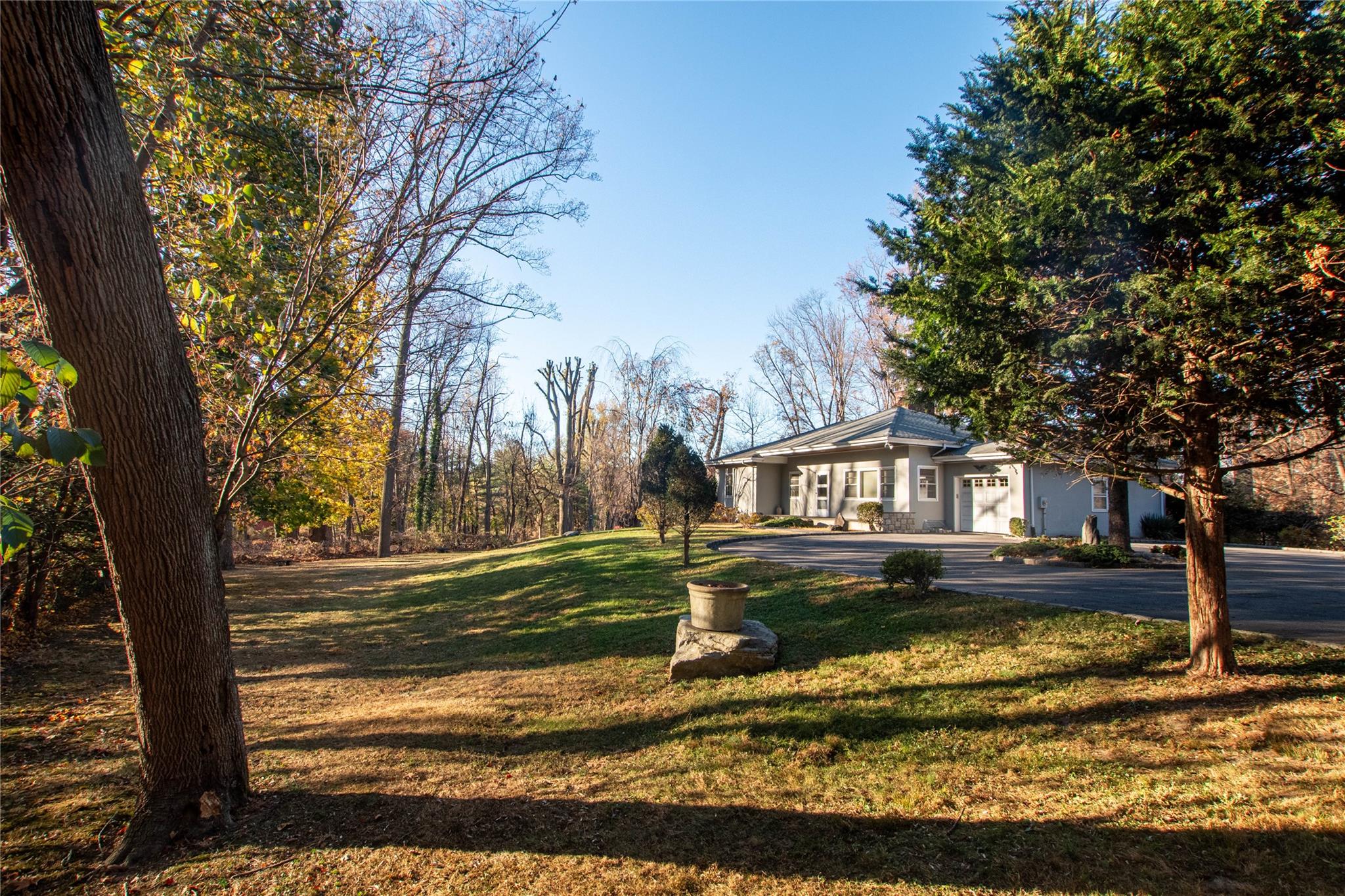 445 Ridge Road Hartsdale, NY 10530 - Photo 1 of 1