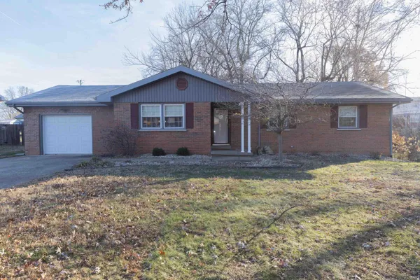 $299,900 | 709 Cypress Street, Newburgh, IN 47630