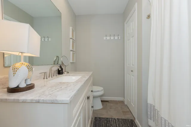 $315,000 | 709 Cypress Street, Newburgh, IN 47630