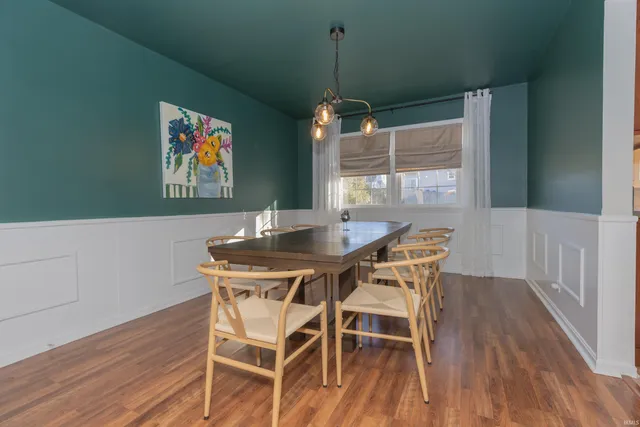 $315,000 | 709 Cypress Street, Newburgh, IN 47630