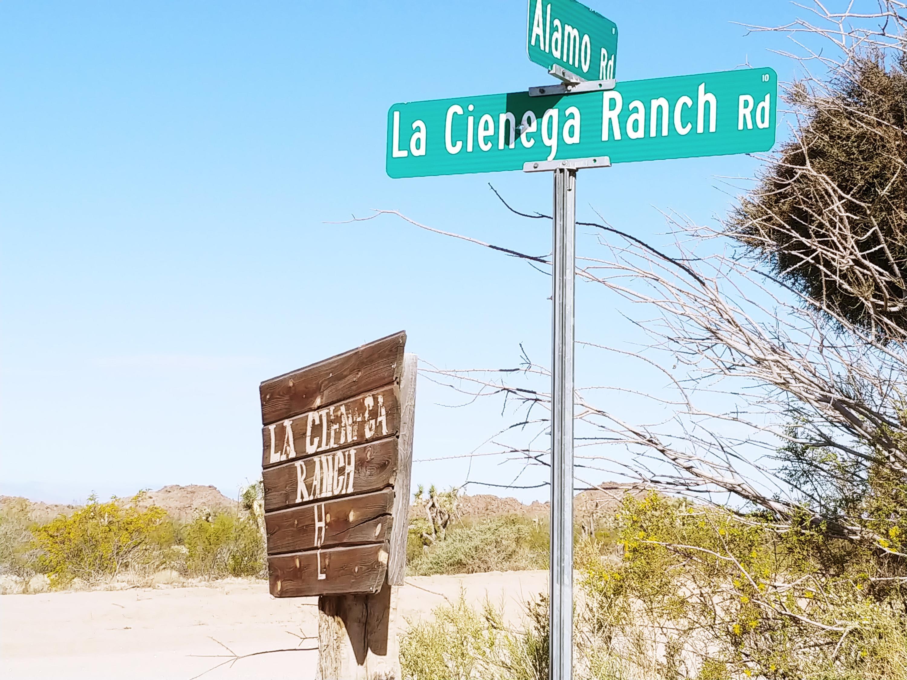 3289 South Gold Mine Road Yucca, AZ 86438 - Photo 20 of 74 0417210825a