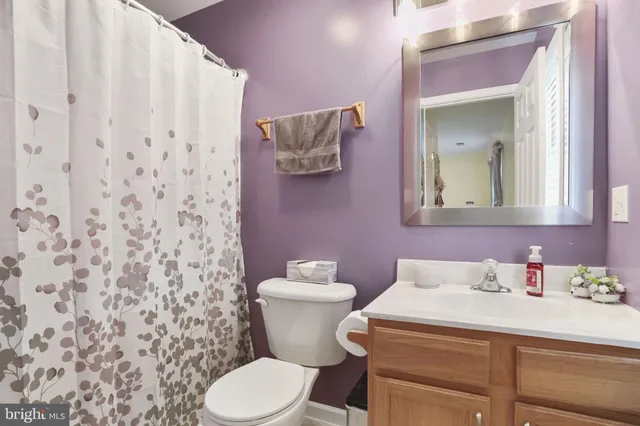 $219,900 | 1976 Ashley Drive, Chambersburg, PA 17201