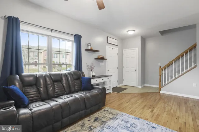 $219,900 | 1976 Ashley Drive, Chambersburg, PA 17201