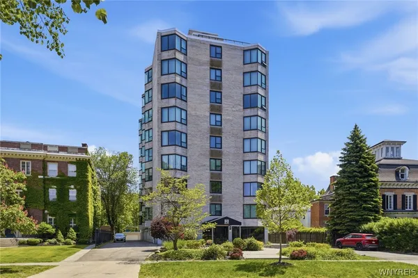$189,900 | 849 Delaware Avenue, Unit 102, Buffalo, NY 14209