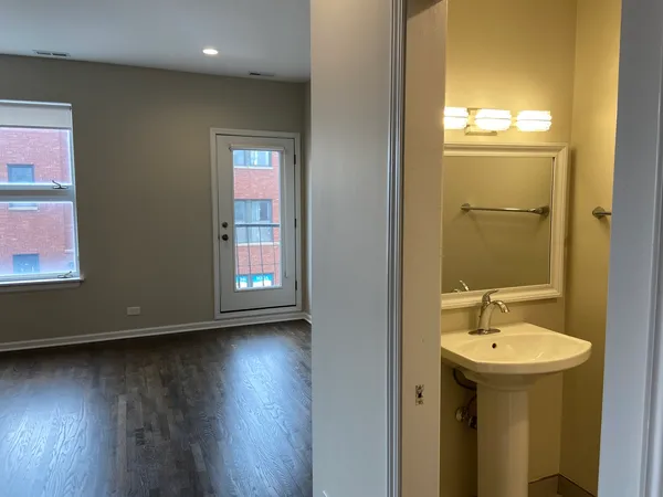 $4,850 | 1837 West North Avenue, Unit 3, Chicago, IL 60622