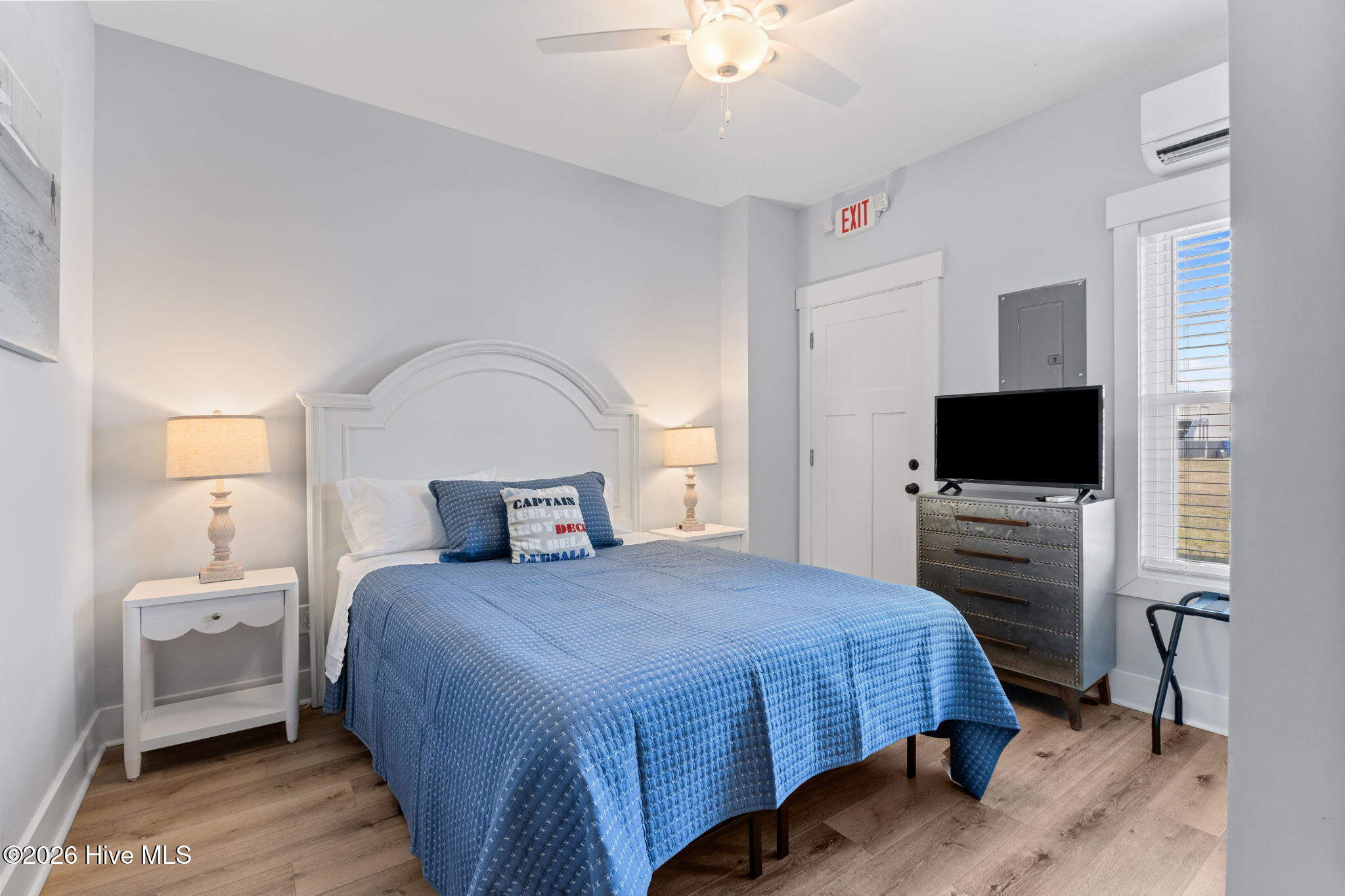 108 West Terminal Boulevard, Unit B Atlantic Beach, NC 28512 - Photo 6 of 56 6-web-or-mls-1S3A4738