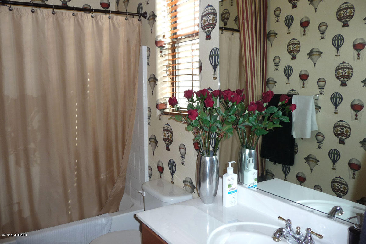 2422 West Sleepy Ranch Road Phoenix, AZ 85085 - Photo 4 of 23 Bath2.JPG