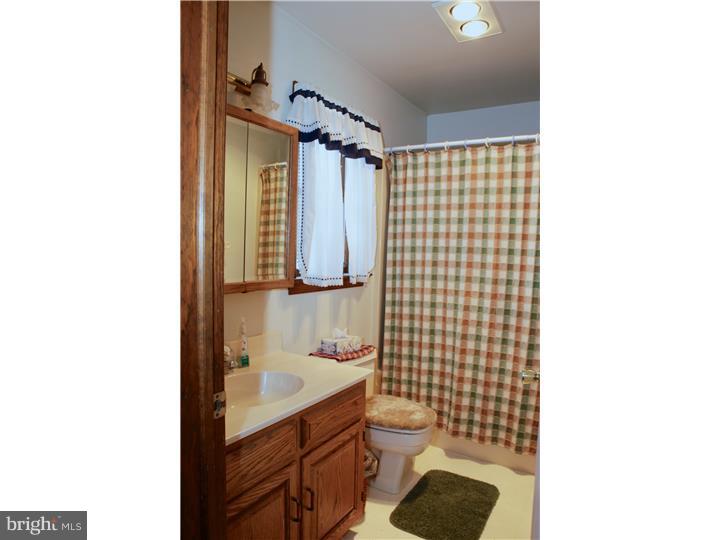 3302 Coventryville Road Pottstown, PA 19465 - Photo 18 of 21 Bathroom