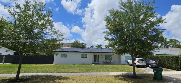 $3,750 | 10900 Southwest 107th Avenue, Miami, FL 33176