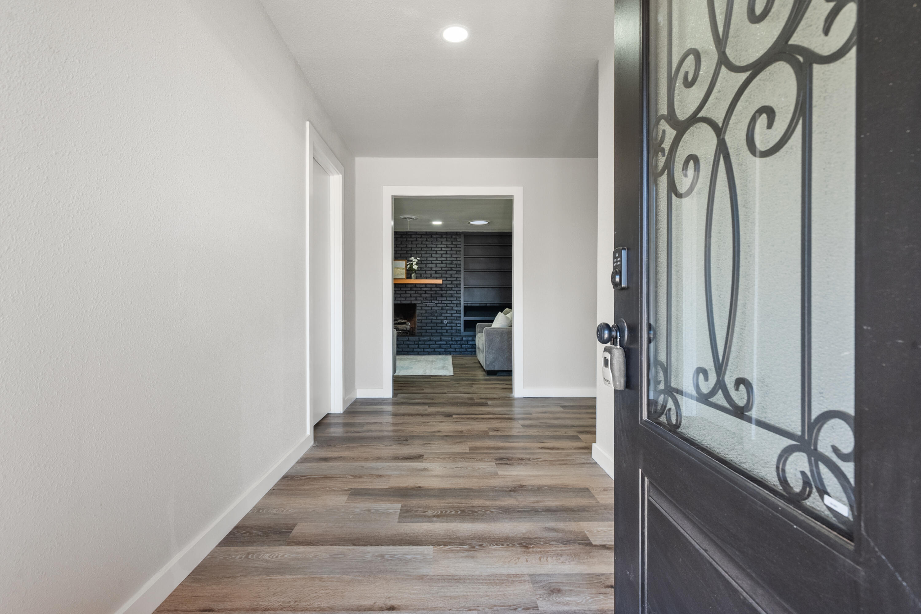 5426 28th Street Lubbock, TX 79407 - Photo 3 of 30 5426 28th_5482 (5)