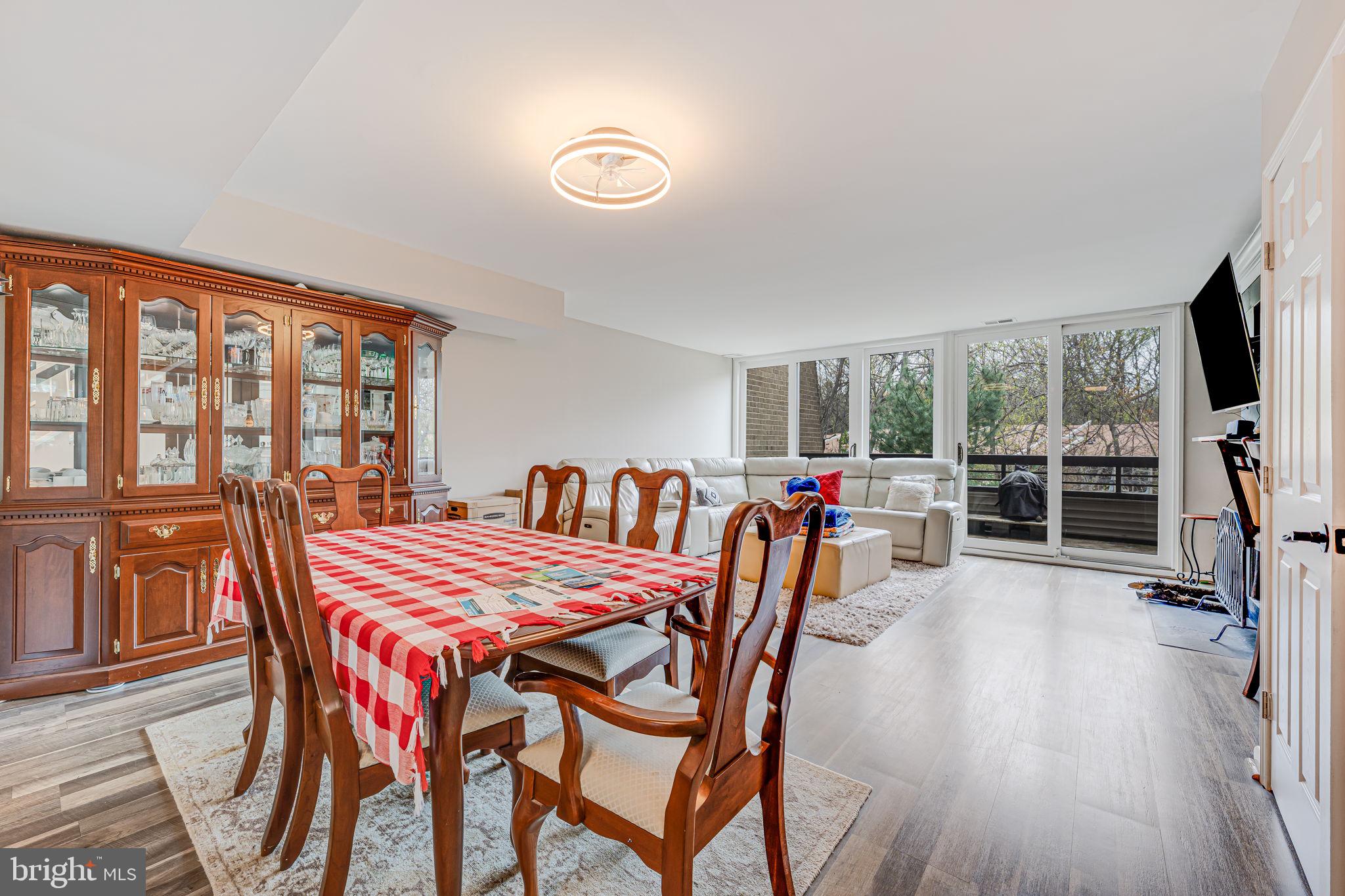 11610 Windbluff Court, Unit 7/ Reston, VA 20191 - Photo 7 of 25 Gallery Image 7