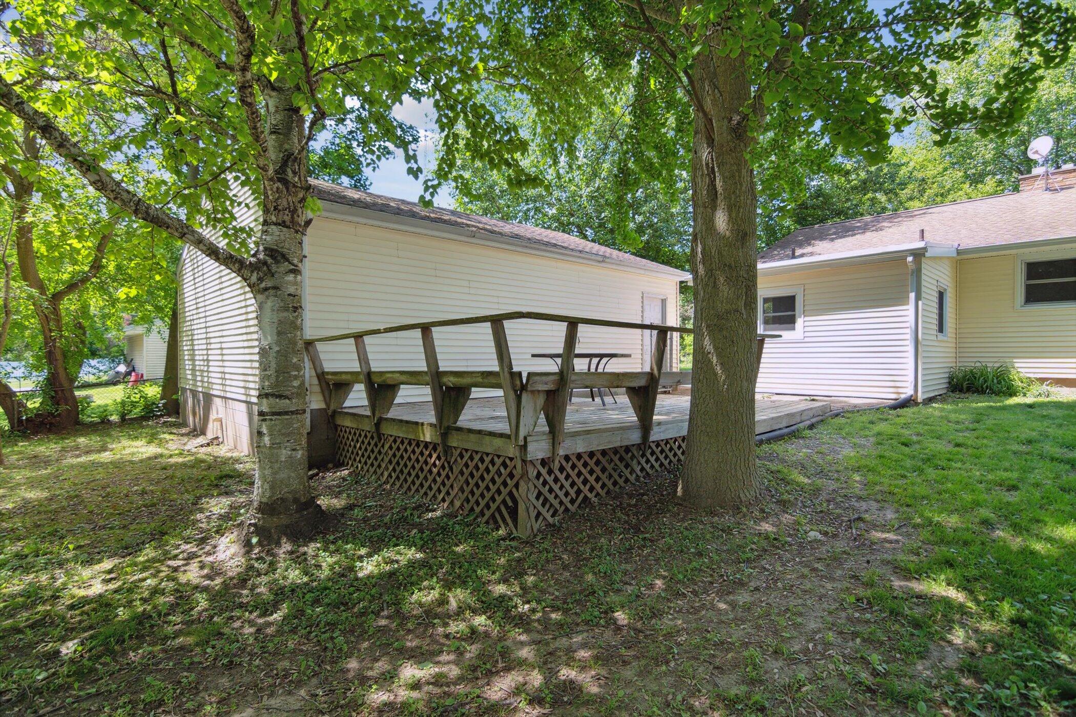 1279 Cunningham Road Jackson, MI 49201 - Photo 36 of 42 15-1279-Cunningham-Rd-Jackson-MI-49201-W