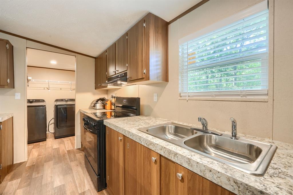 1808 Grady Road Hawk Cove, TX 75474 - Photo 6 of 17