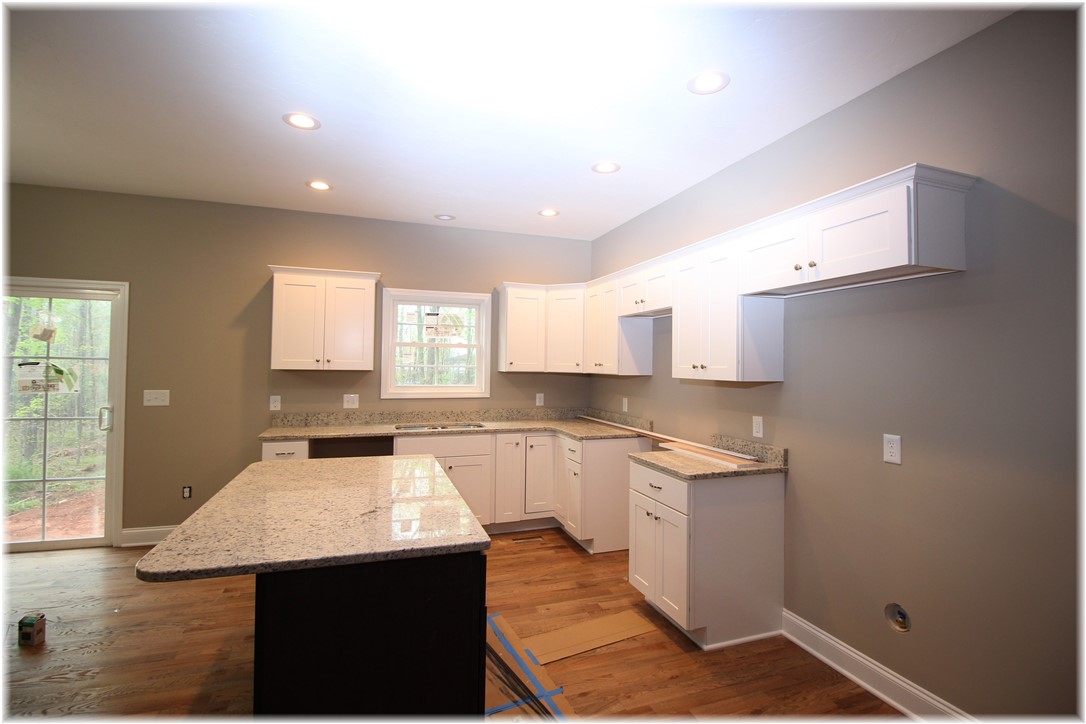 102 Thunder Valley Road Seneca, SC 29678 - Photo 3 of 12 Gallery Image 3
