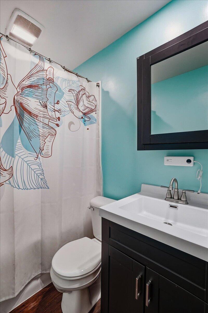 909 North Rensselaer Street Griffith, IN 46319 - Photo 12 of 32 800x1200