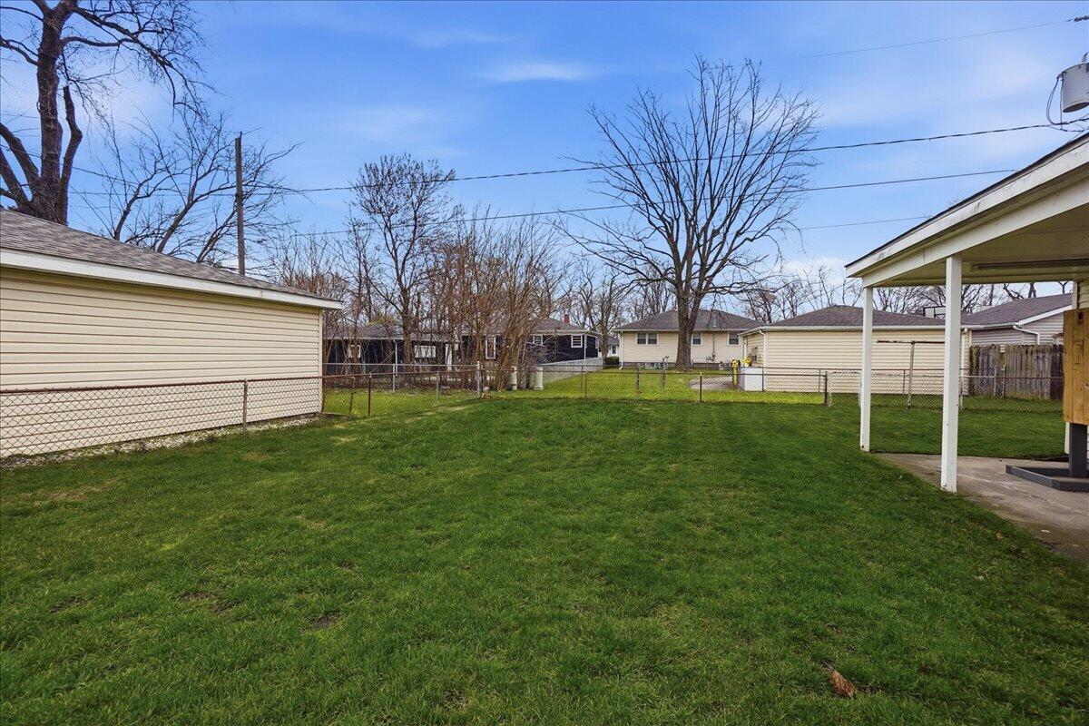 909 North Rensselaer Street Griffith, IN 46319 - Photo 28 of 32 1200x800