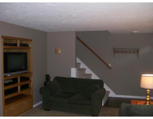 4 Hoover Road, Unit 4 Walpole, MA 02081 - Photo 6 of 7 Gallery Image 6