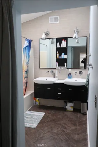 $738,000 | 11000 Kimberly Avenue, Montclair, CA 91763