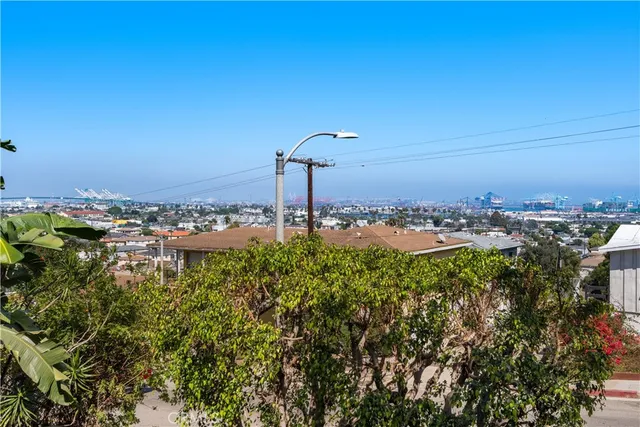 $919,000 | 2325 South Gaffey Street, San Pedro, CA 90731