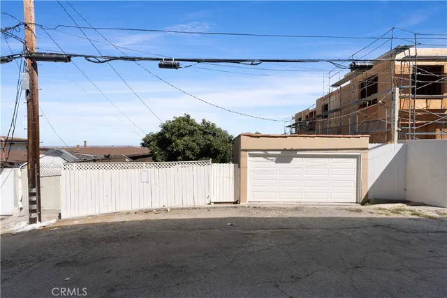 $919,000 | 2325 South Gaffey Street, San Pedro, CA 90731