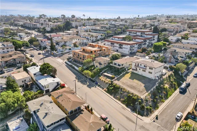$919,000 | 2325 South Gaffey Street, San Pedro, CA 90731