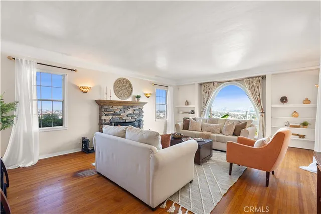 $919,000 | 2325 South Gaffey Street, San Pedro, CA 90731