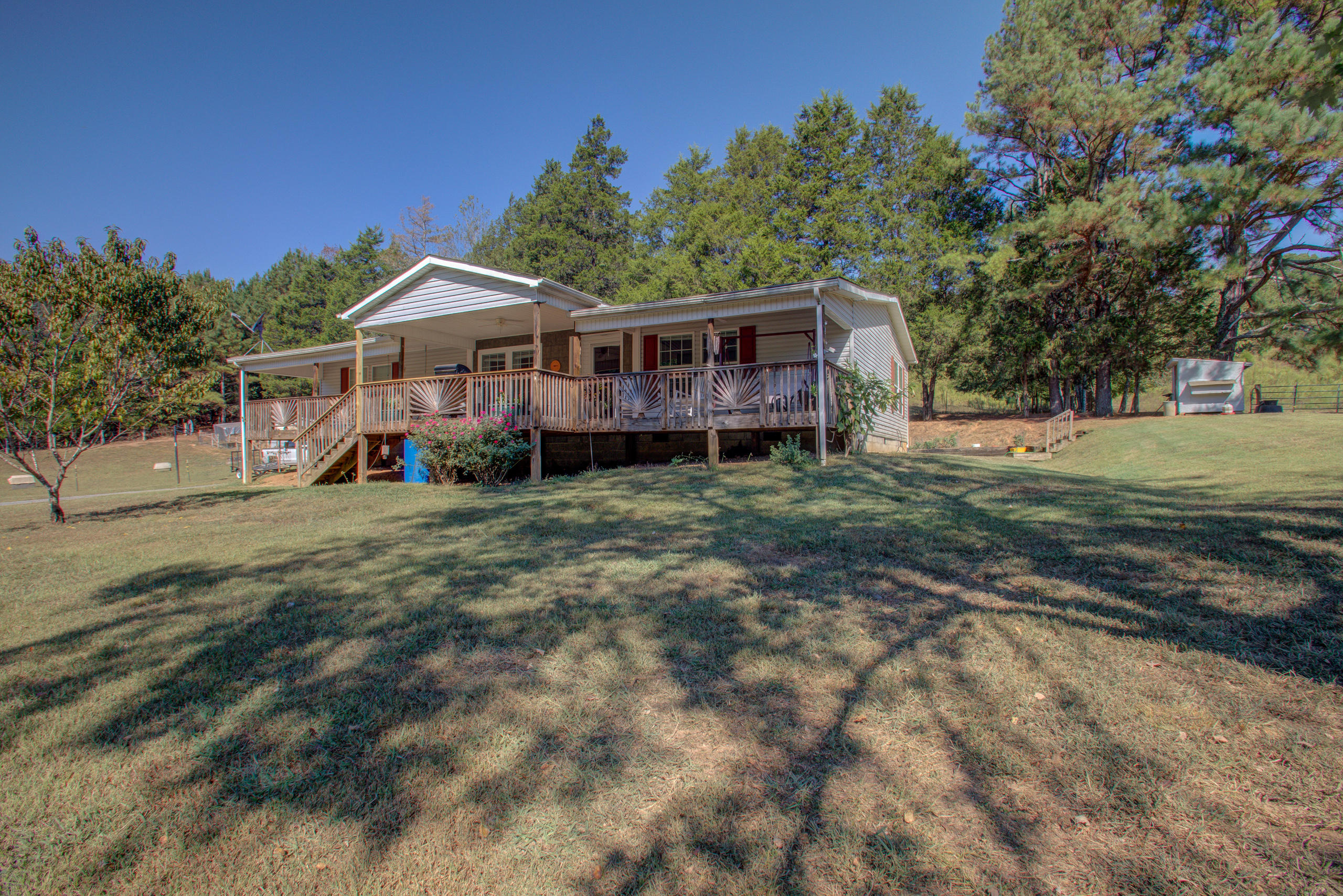 901 Wilson Hollow Road Decatur, TN 37322 - Photo 1 of 43 139A3072_3_4